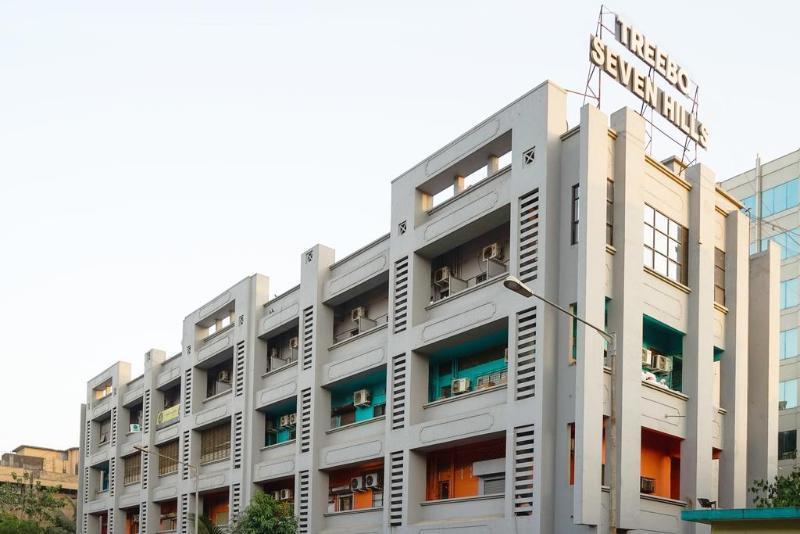 Fabhotel Seven Hills Mumbai International Airport Bombaim Exterior foto