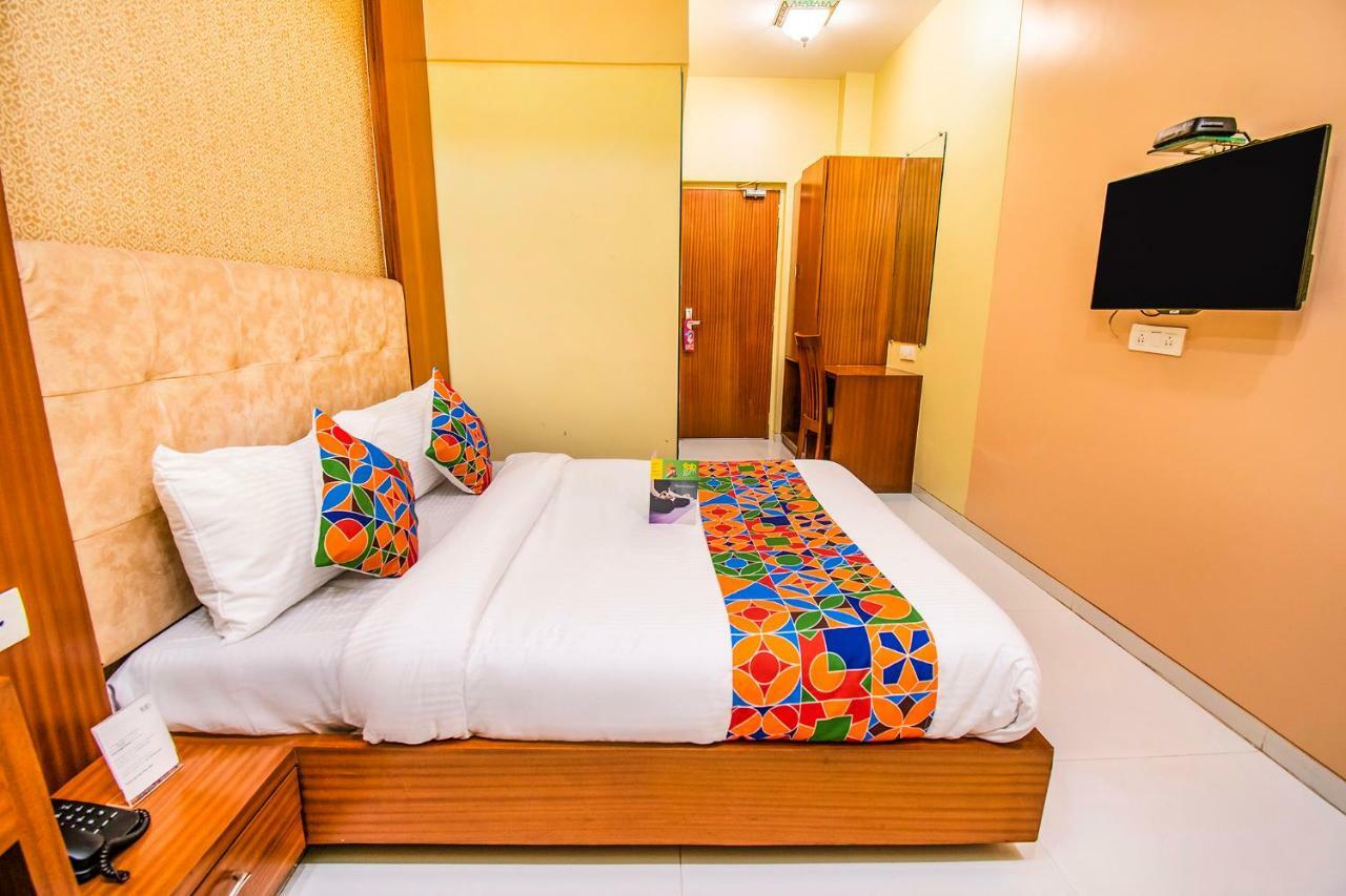 Fabhotel Seven Hills Mumbai International Airport Bombaim Exterior foto
