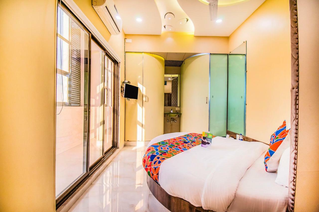 Fabhotel Seven Hills Mumbai International Airport Bombaim Exterior foto