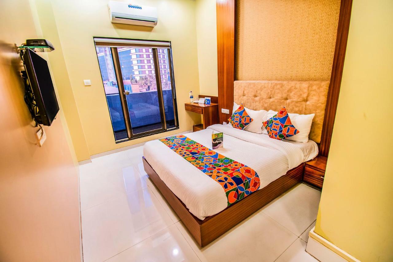 Fabhotel Seven Hills Mumbai International Airport Bombaim Exterior foto
